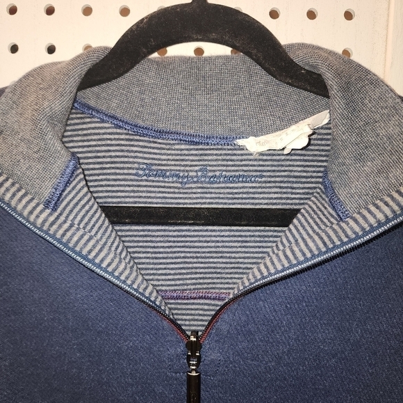 Tommy Bahama Blue Pull Over Reversable Sweater Large 1/4 Zip - Picture 7 of 10